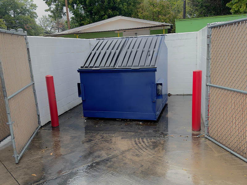 dumpster enclosure installation company in the Ottawa and Gatineau area.