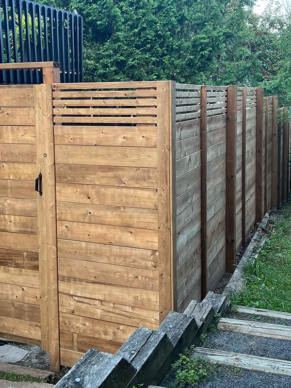 Wood fencing benefits in Ottawa and Gatineau