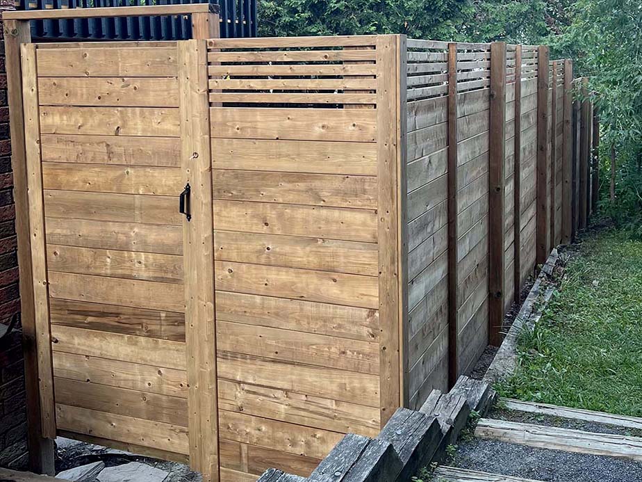 wood fence Centretown Ontario